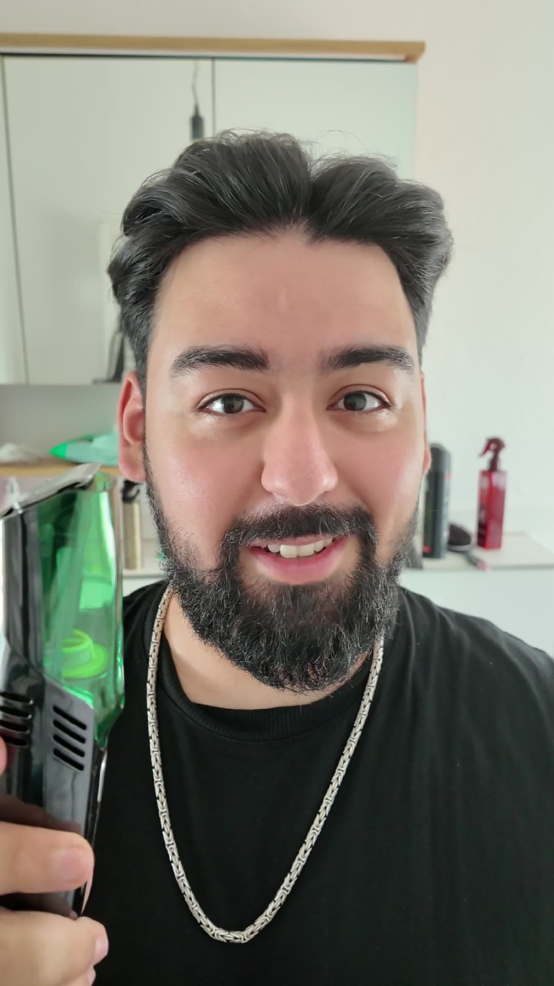 Trimmer mit Saugfunktion